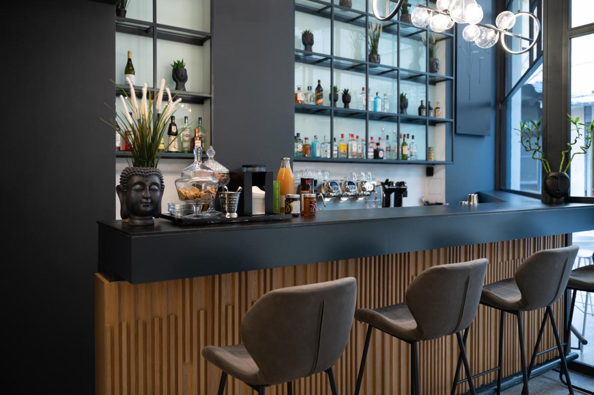 Nema Hotel Ateny Zewnętrze zdjęcie