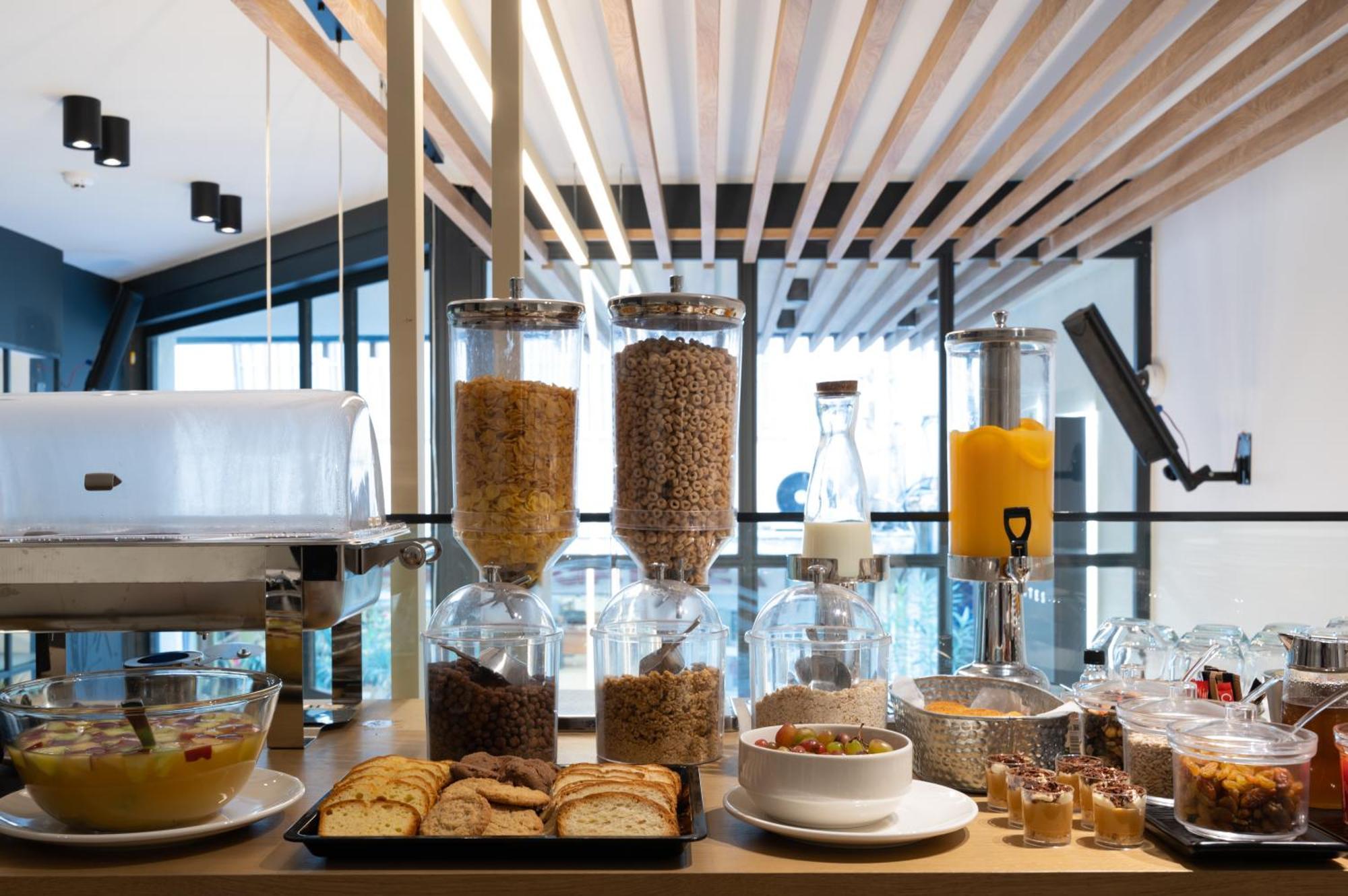 Nema Hotel Ateny Zewnętrze zdjęcie